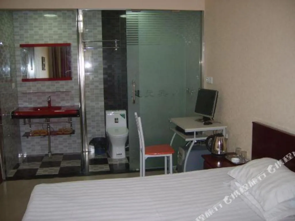 Bed in Lianyungang Jianyuan Hotel