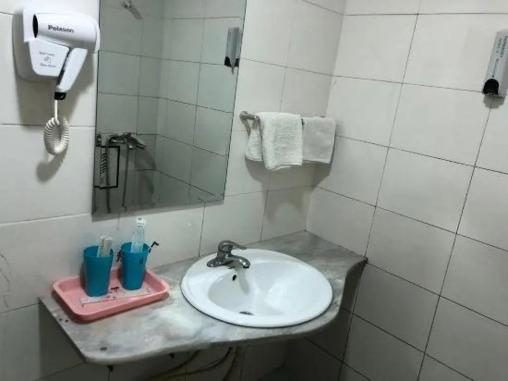 Lianyungang Jianyuan Hotel