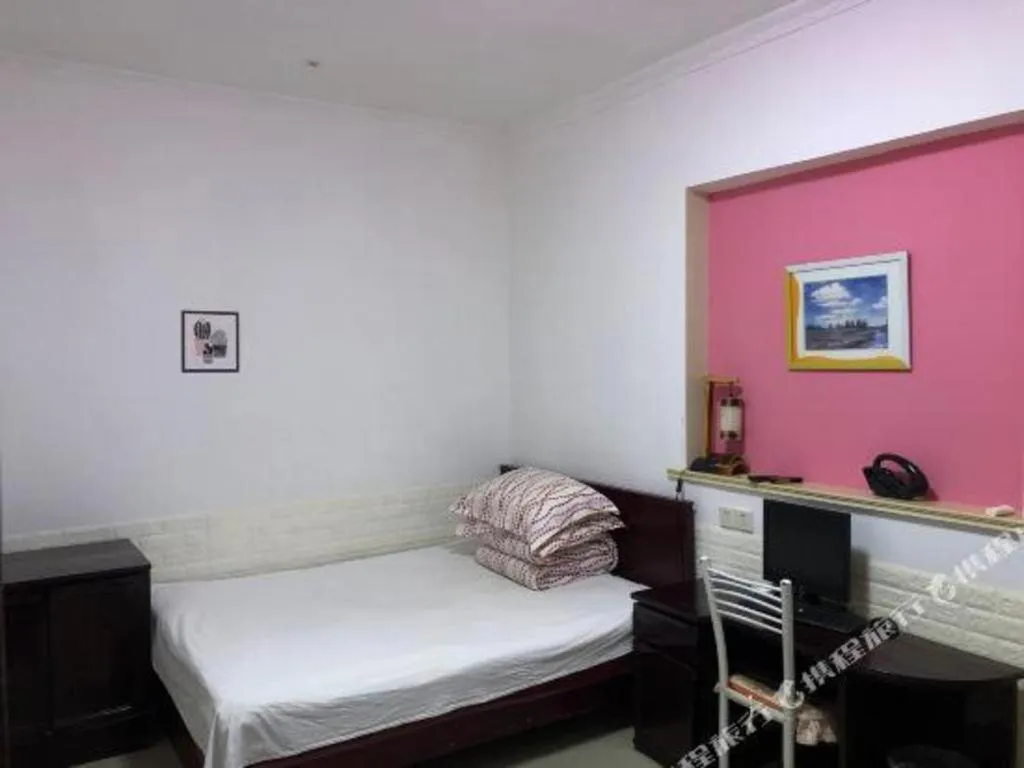 Bed in Lianyungang Jianyuan Hotel