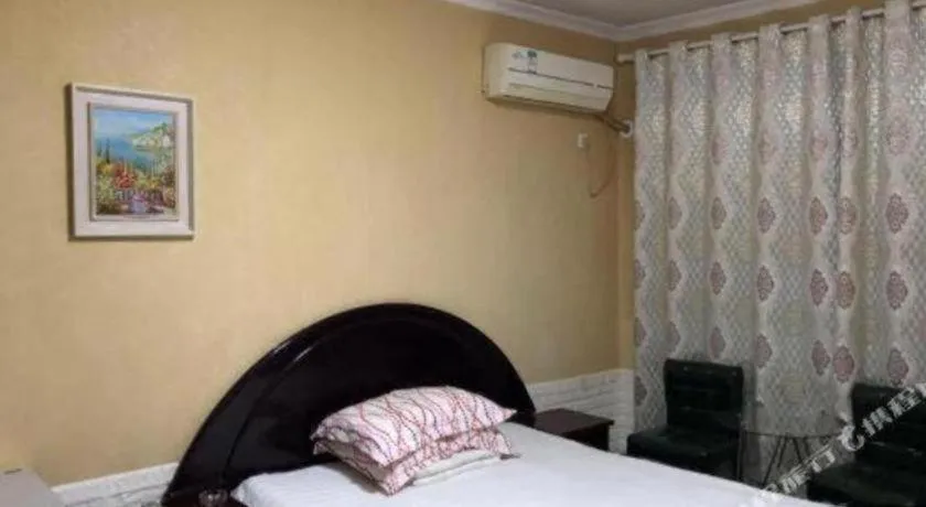 Bed in Lianyungang Jianyuan Hotel