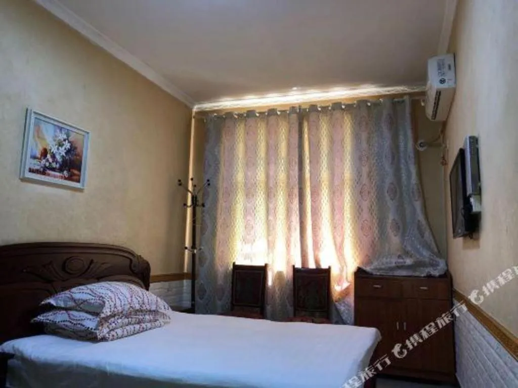 Bed in Lianyungang Jianyuan Hotel