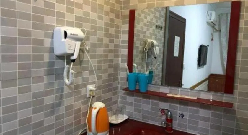 Lianyungang Jianyuan Hotel