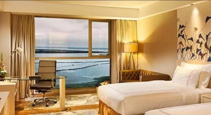 Grand Skylight International Hotel Gongqingcheng