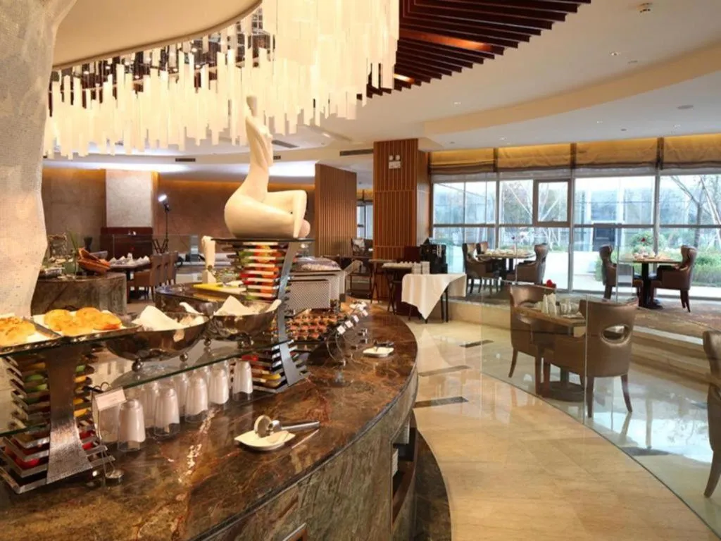 Grand Skylight International Hotel Gongqingcheng