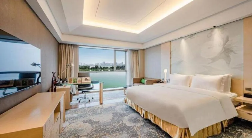 Bed in Grand Skylight International Hotel Gongqingcheng