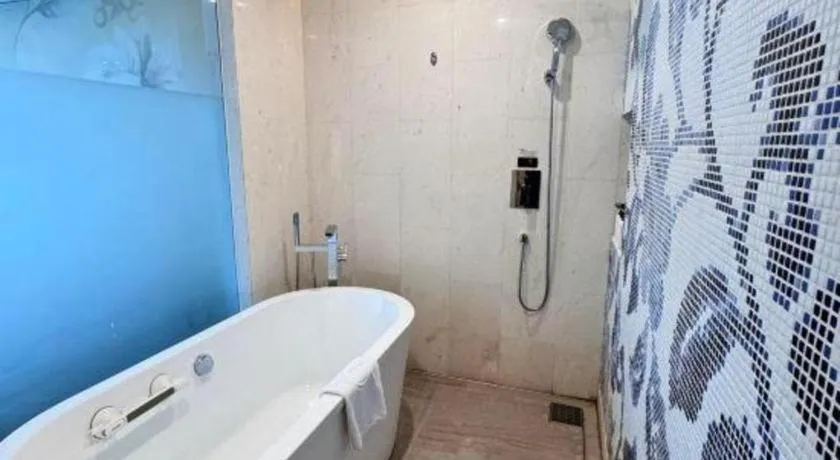 Grand Skylight International Hotel Gongqingcheng