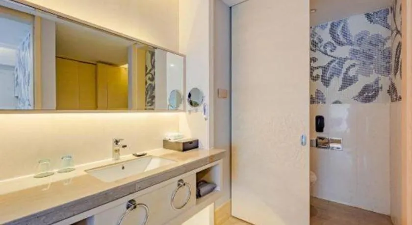 Grand Skylight International Hotel Gongqingcheng