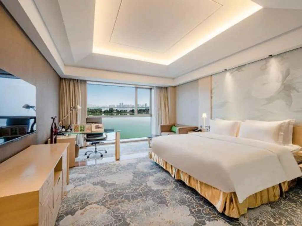 Bed in Grand Skylight International Hotel Gongqingcheng