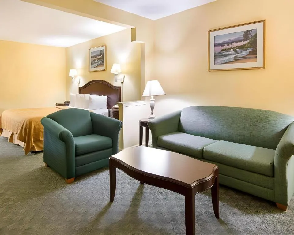 Quality Inn & Suites Franklin