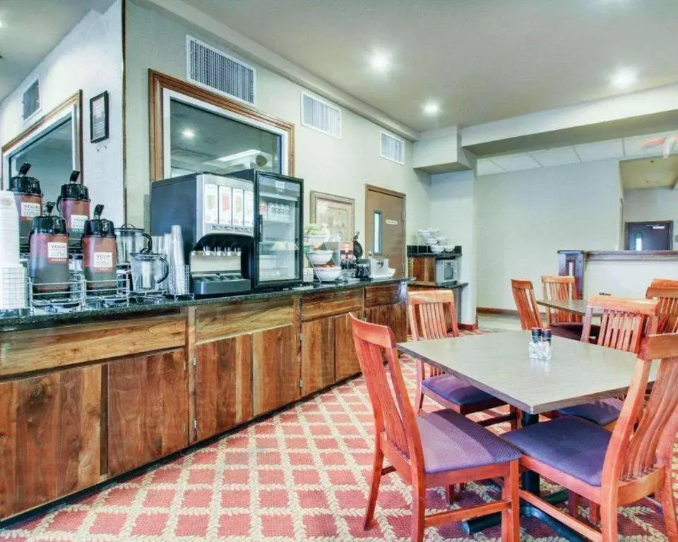 Clarion Suites Vidalia Riverfront Clarion Suites Vidalia Riverfront