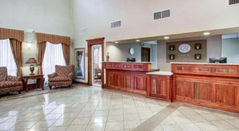 Clarion Suites Vidalia Riverfront