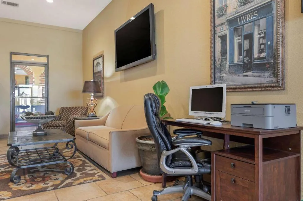 Best Western Taylor Inn