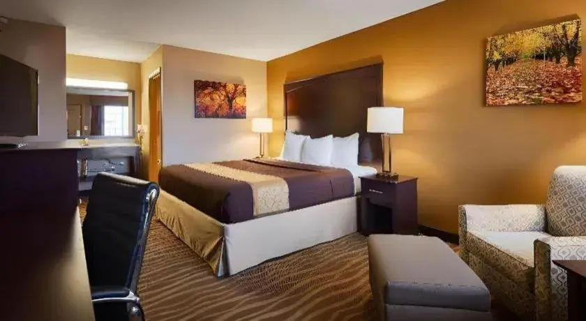 Bed in Best Western Taylor Inn Bed in Best Western Taylor Inn