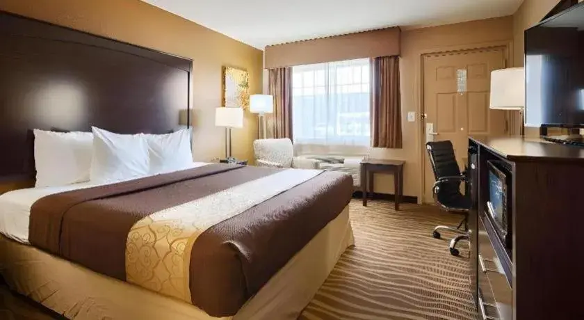 Bed in Best Western Taylor Inn Bed in Best Western Taylor Inn