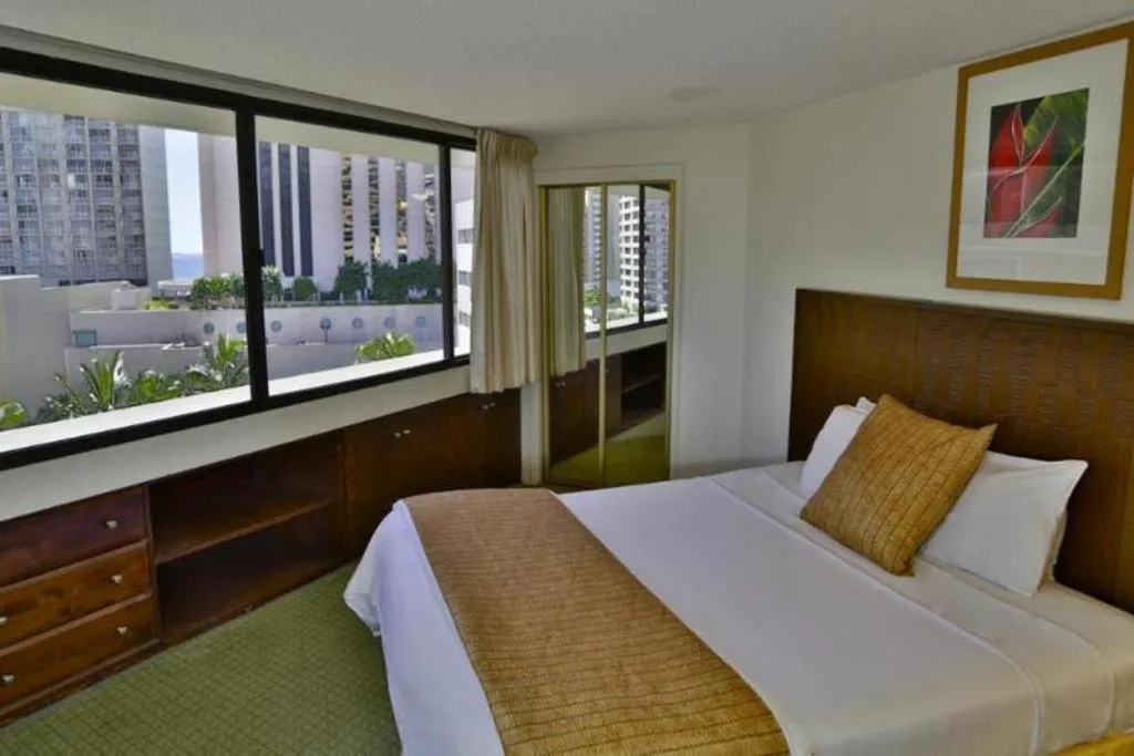 Bed in Marina Tower Waikiki