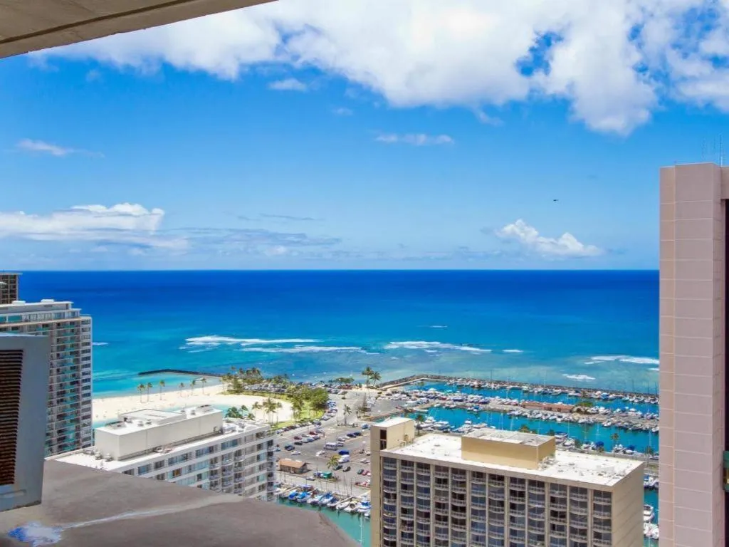 Marina Tower Waikiki