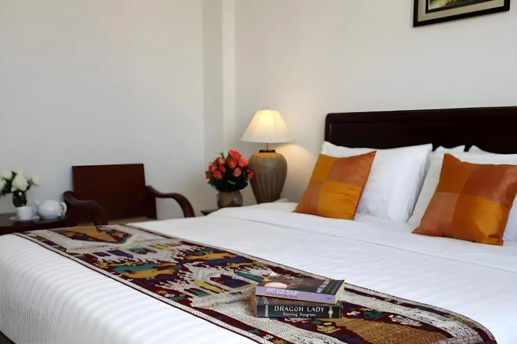 Bed in Lao Golden Hotel