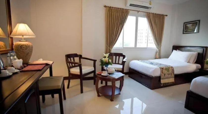 Bed in Lao Golden Hotel