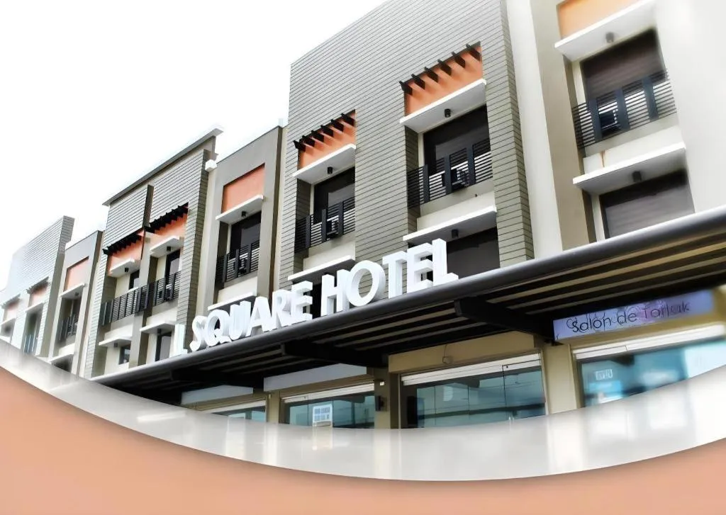 L Square Hotel