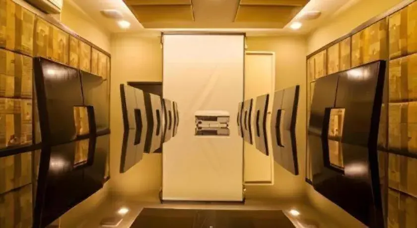 L Square Hotel L Square Hotel