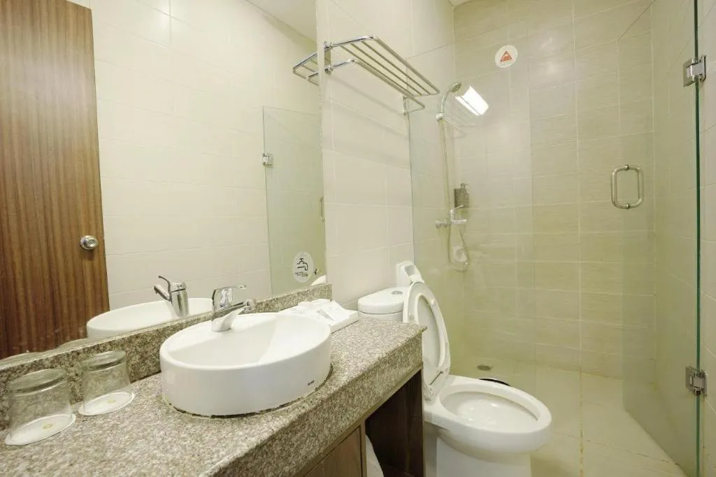 IPB Convention Hotel Botani Square