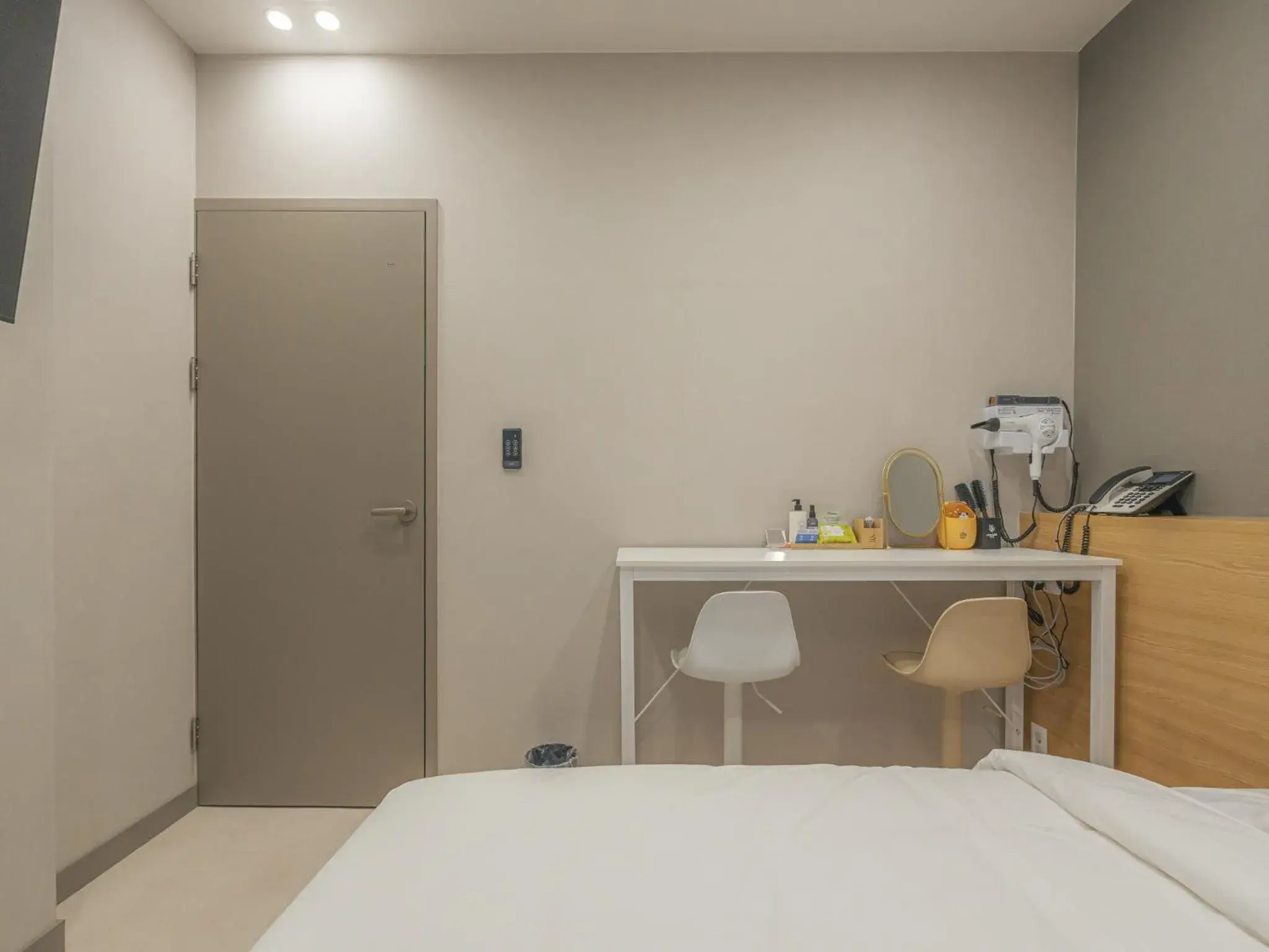 Bed in Hotel Leo Changwon Central Branch Bed in Hotel Leo Changwon Central Branch