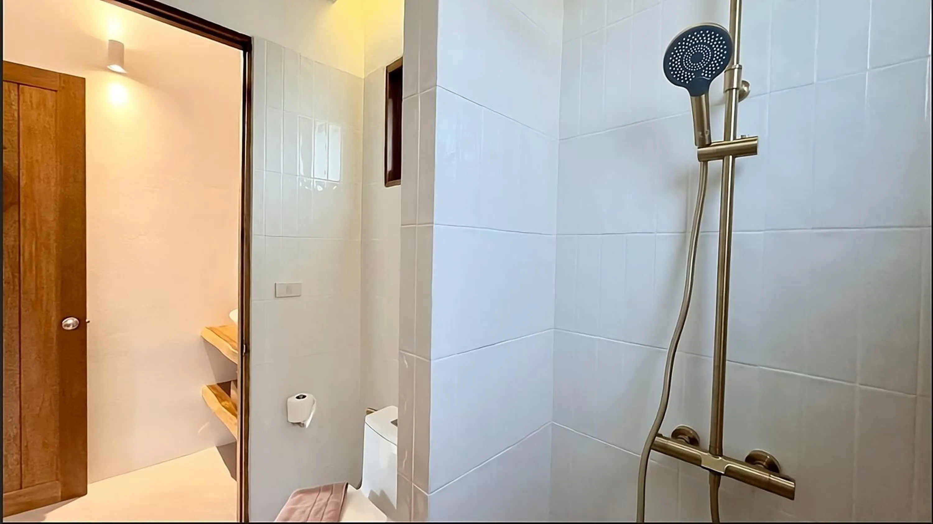 Shower in Villa La Terracotta - Vue Jardin, Villa 18