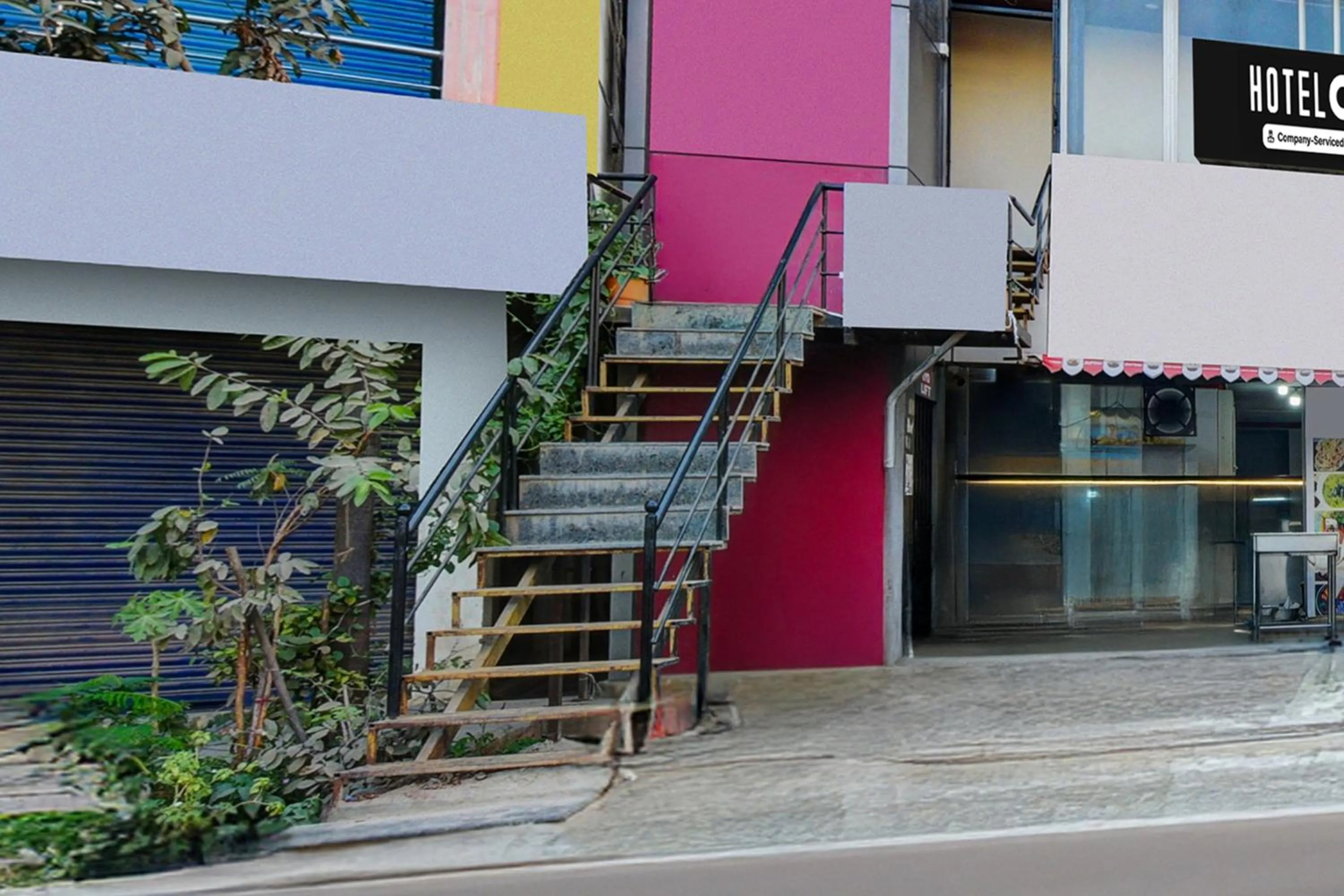 Facade/entrance in Hotel O Neredmet Road
