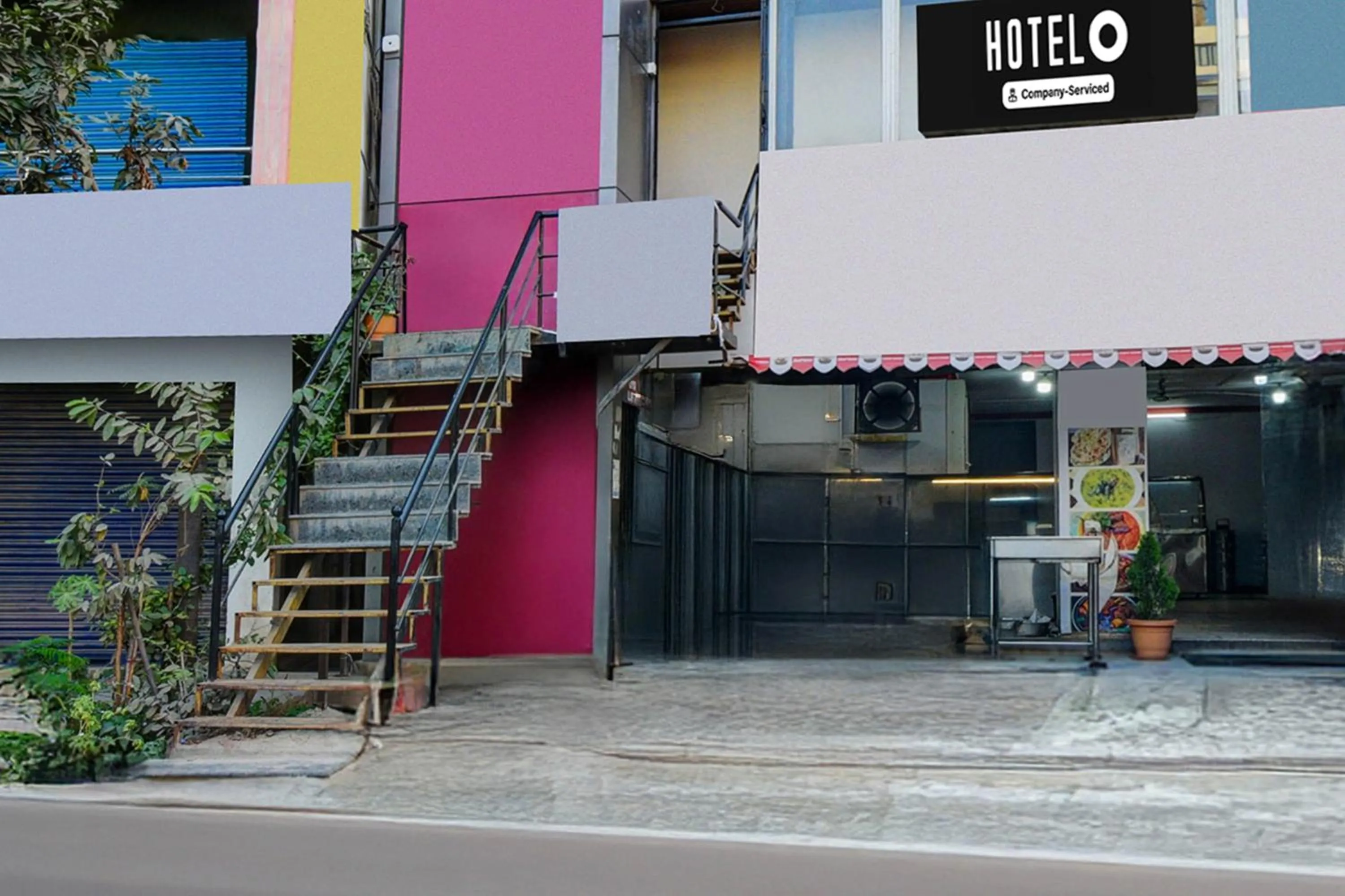 Facade/entrance in Hotel O Neredmet Road