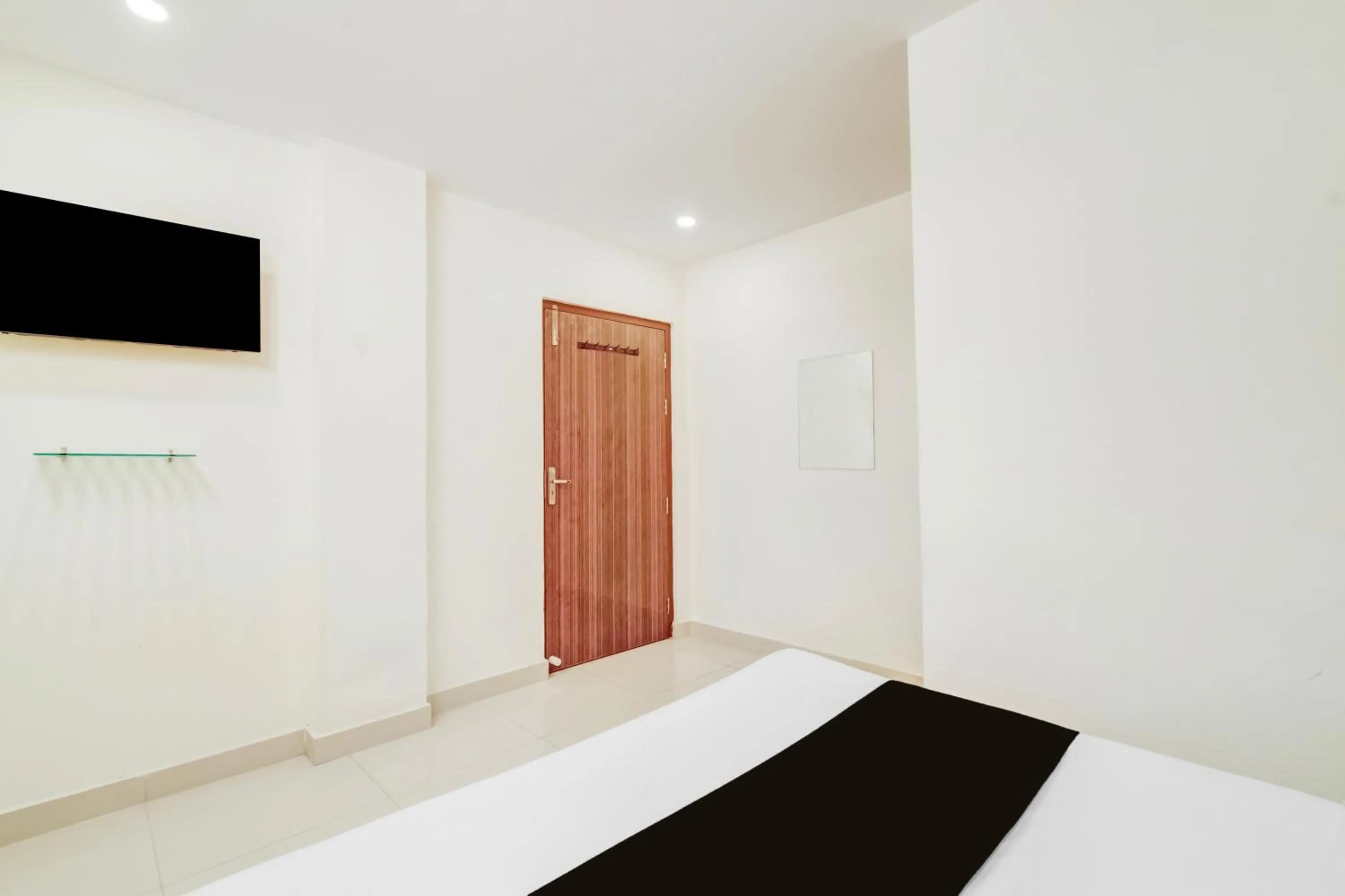 Bedroom, Bed in Hotel O Neredmet Road