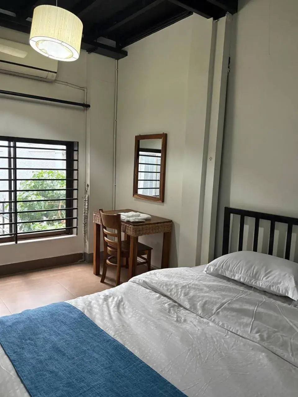 Double Room with Shared Bathroom - single occupancy in Hostel FUJI Double Room with Shared Bathroom - single occupancy in Hostel FUJI