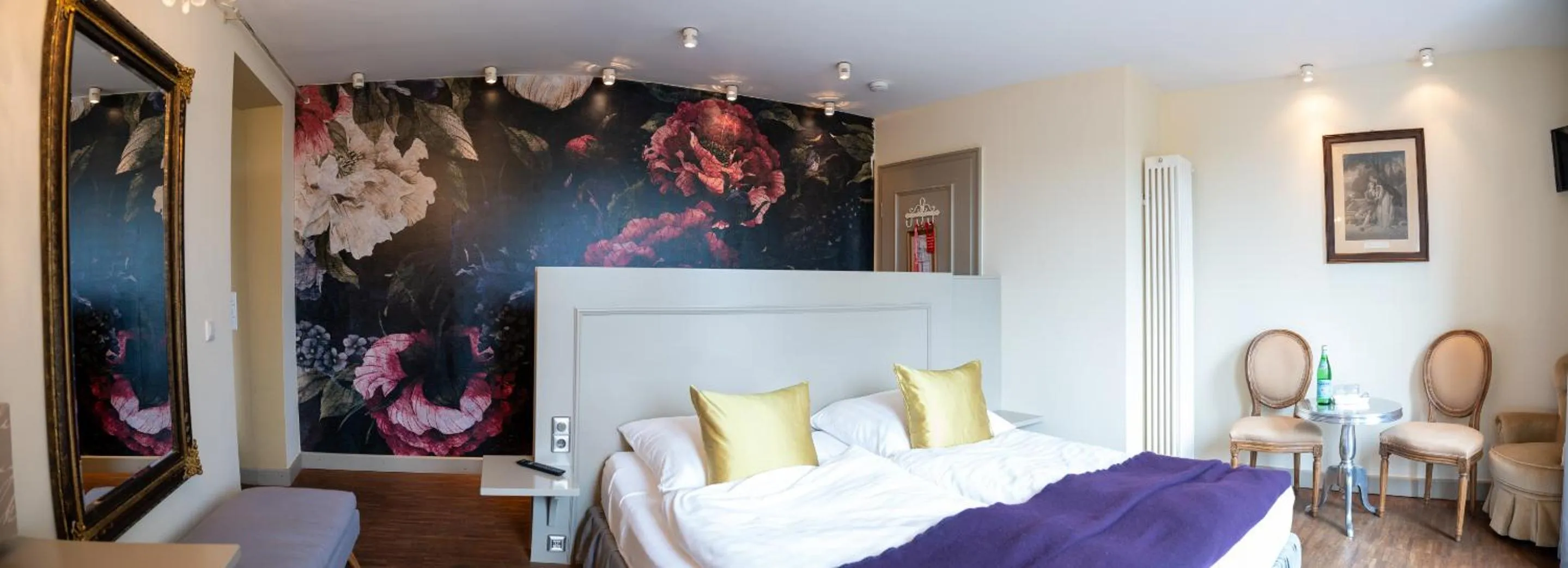 Bedroom, Bed in Friedrich von Schiller Hotel