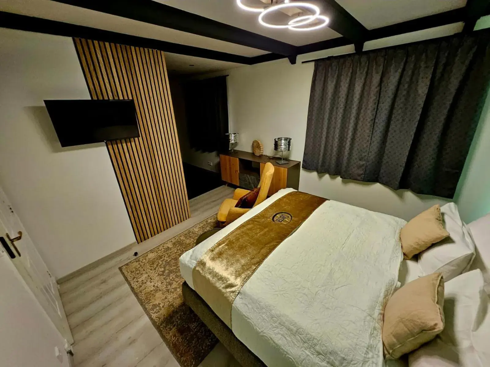 Two-Bedroom Suite - single occupancy in Klein Holland Two-Bedroom Suite - single occupancy in Klein Holland