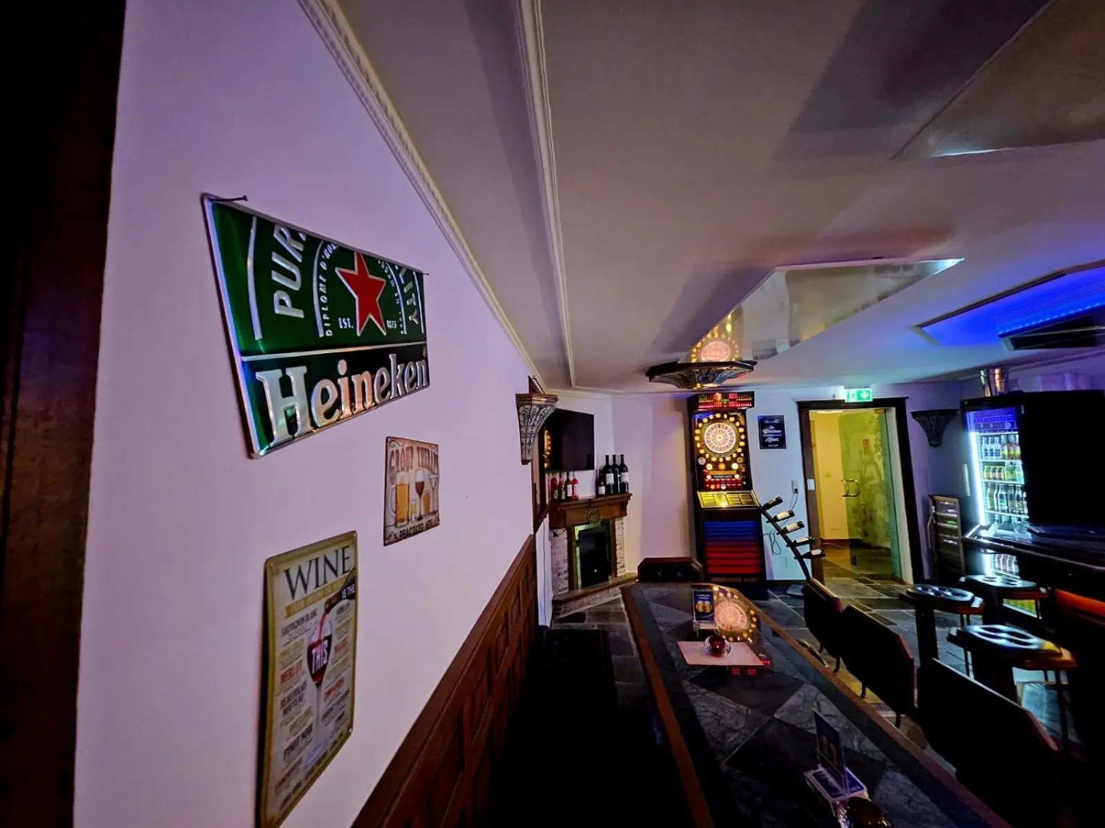 Nightclub / DJ in Klein Holland