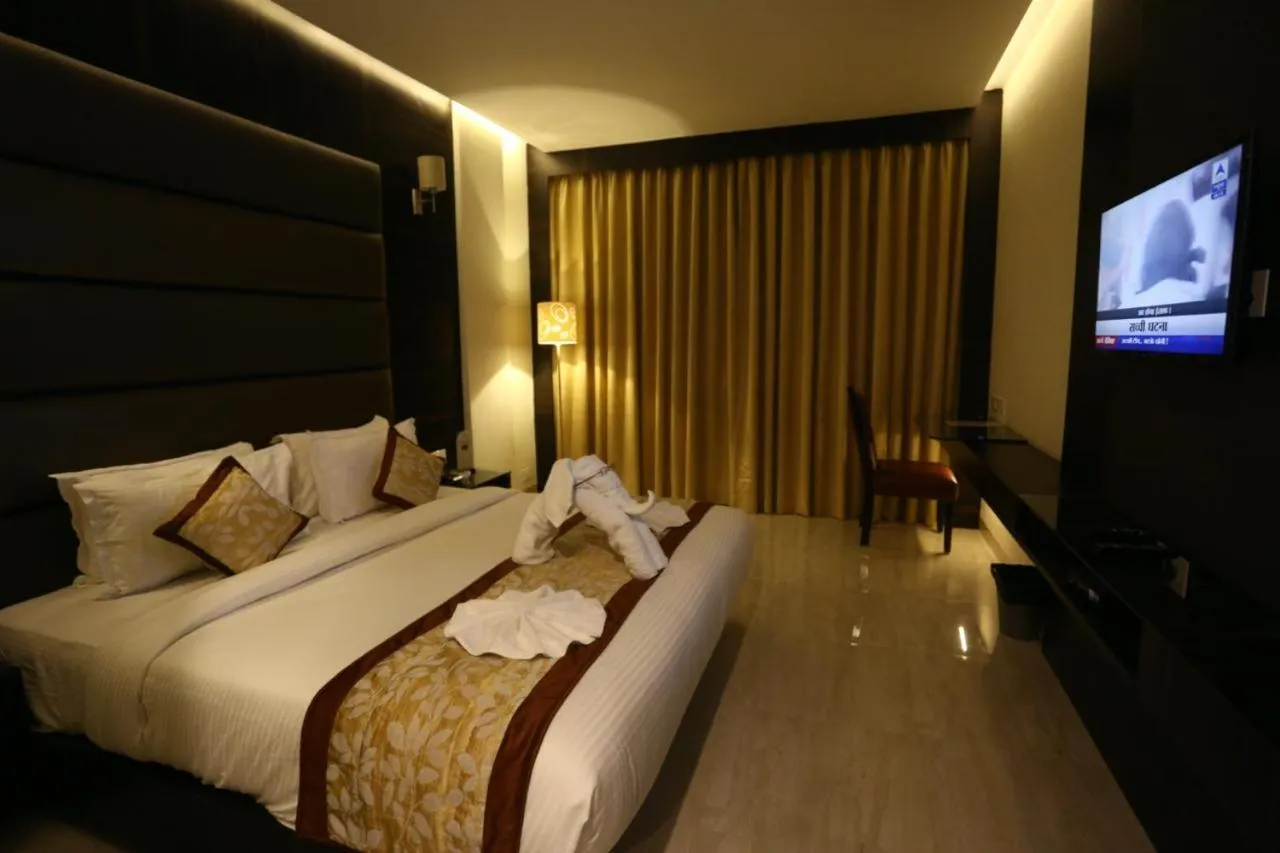 Photo of the whole room, Bed in Hotel Gagan Regency