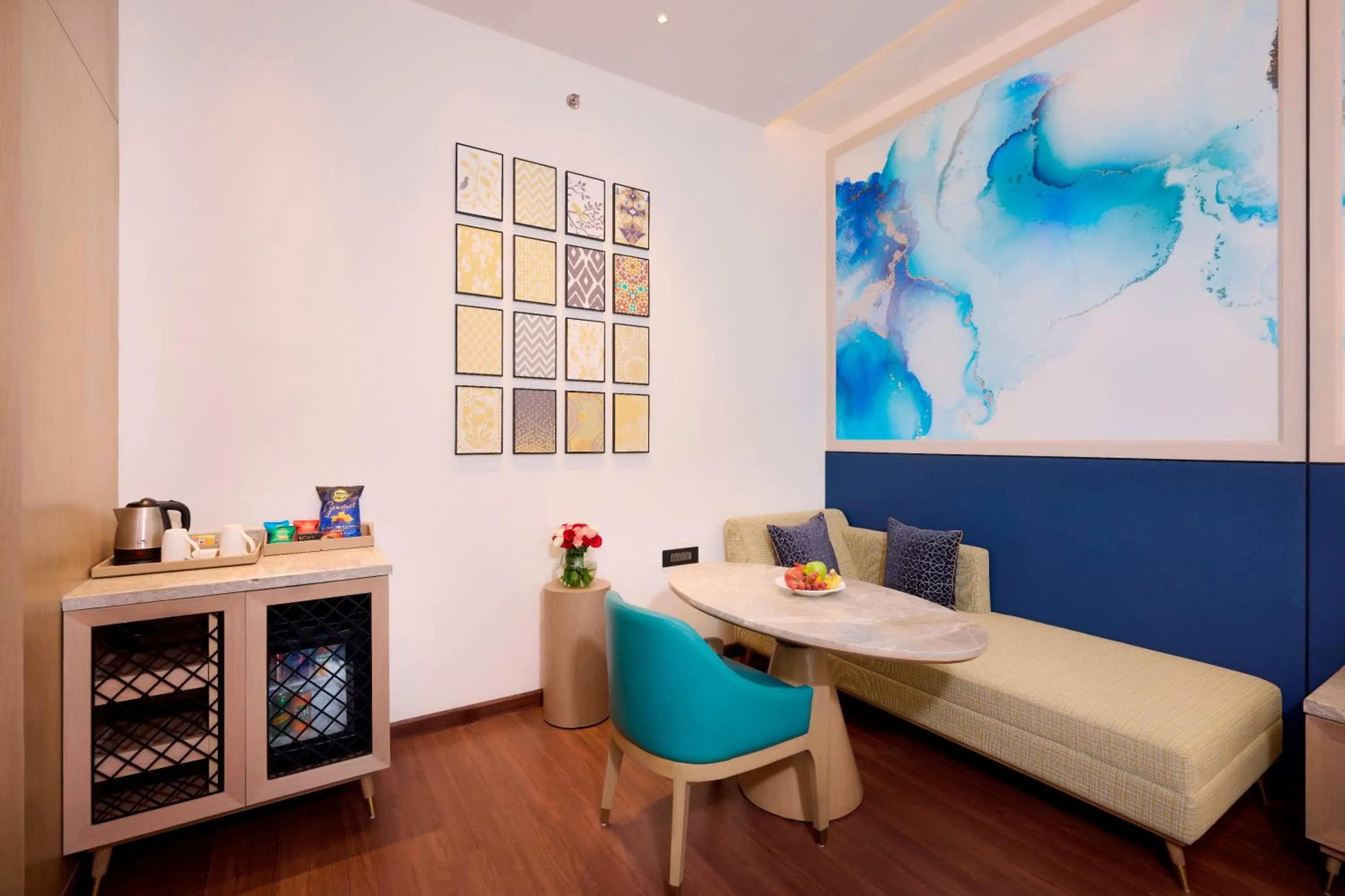 Seating area in Sarovar Premiere Amritsar