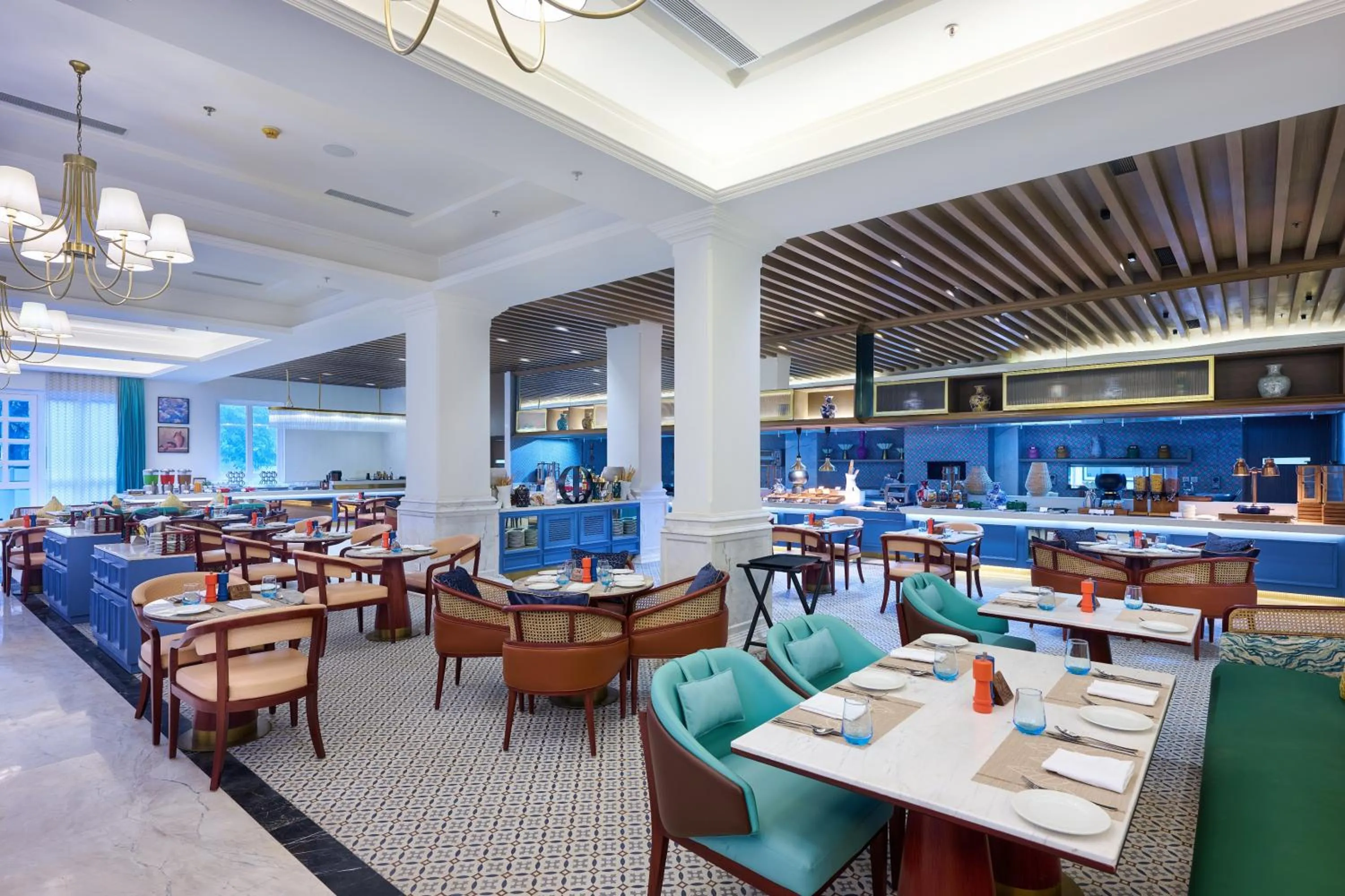 Restaurant/places to eat in Sarovar Premiere Amritsar