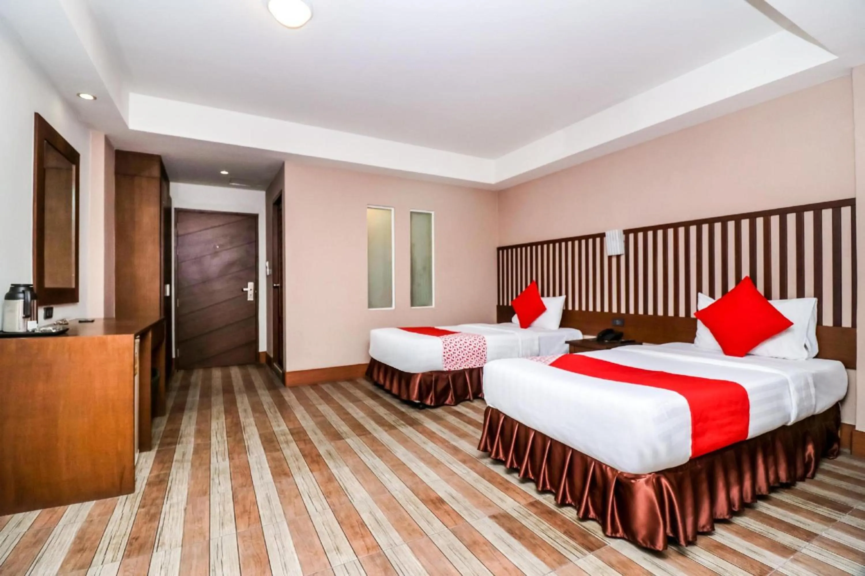 Bedroom, Bed in Collection O JA Siam City