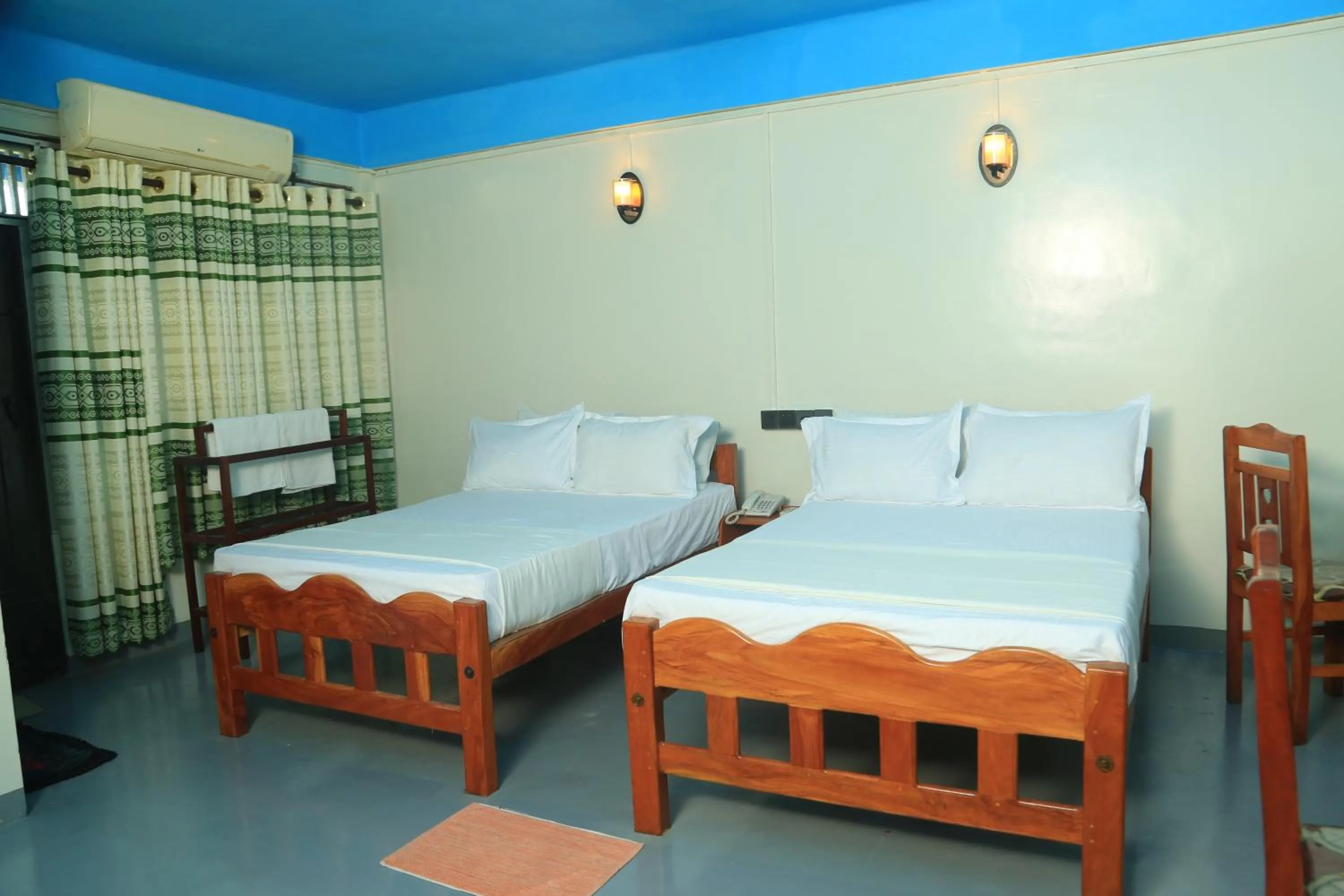 Bed in AKR Hotel Kilinochchi