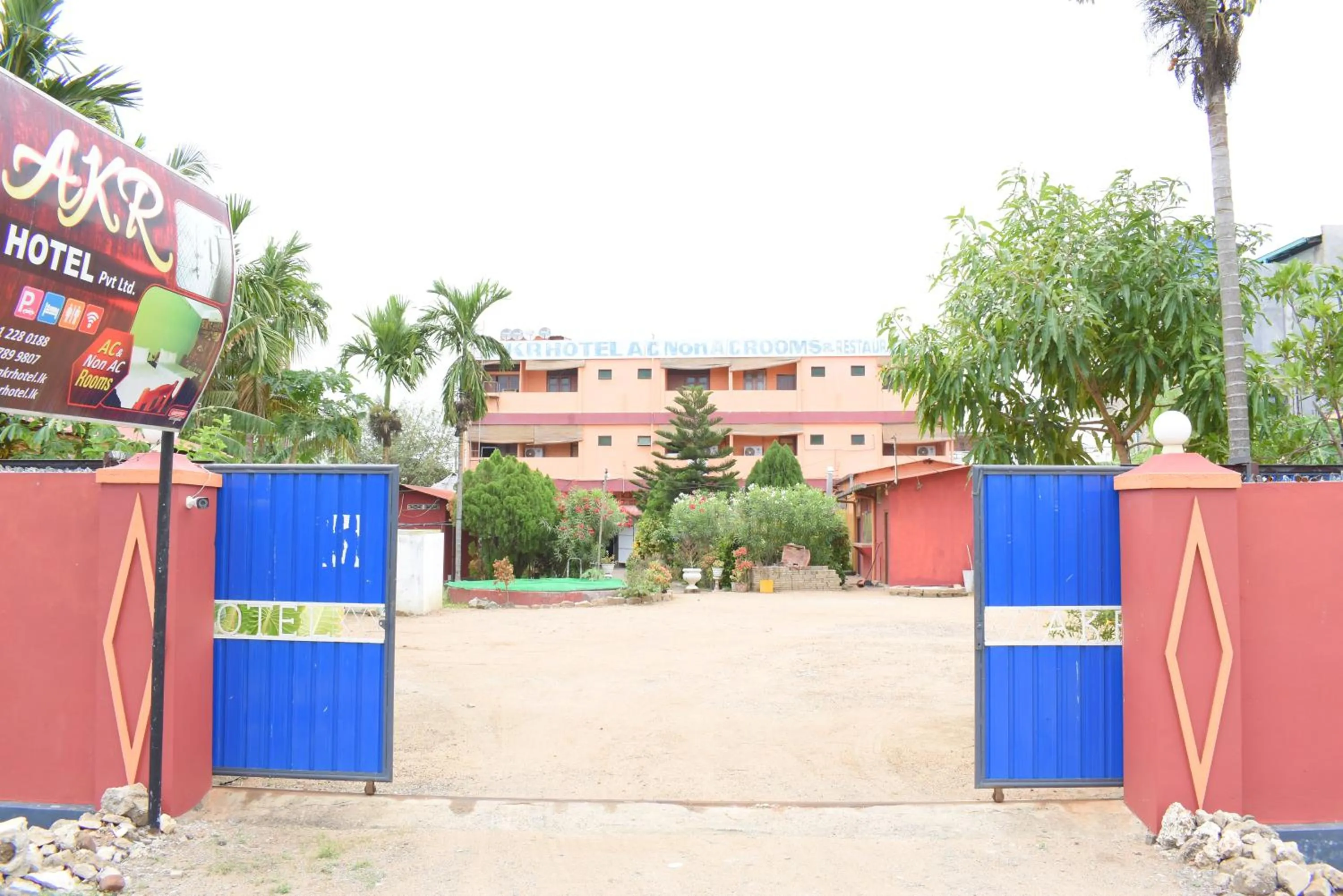 AKR Hotel Kilinochchi