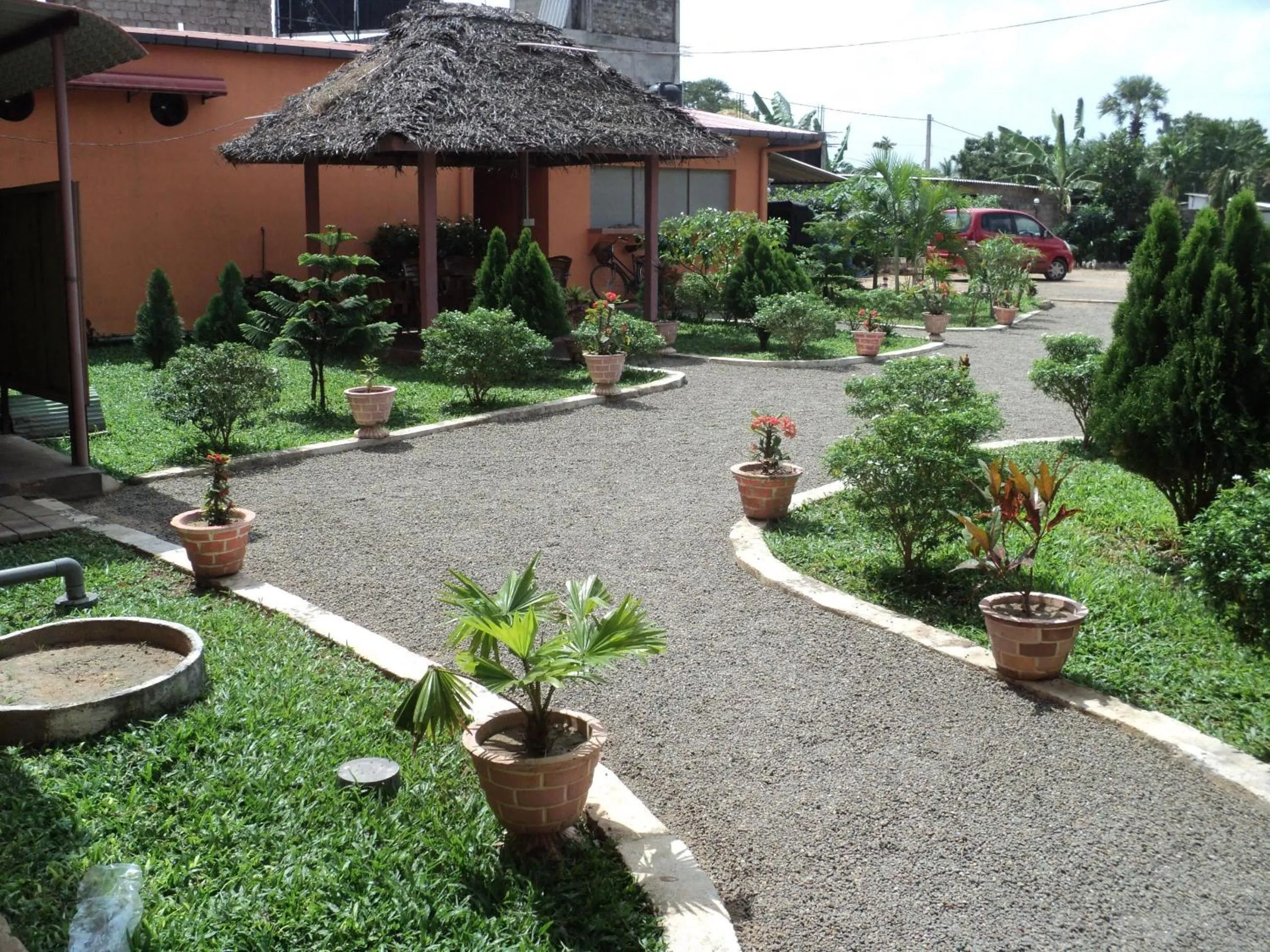 Garden in AKR Hotel Kilinochchi