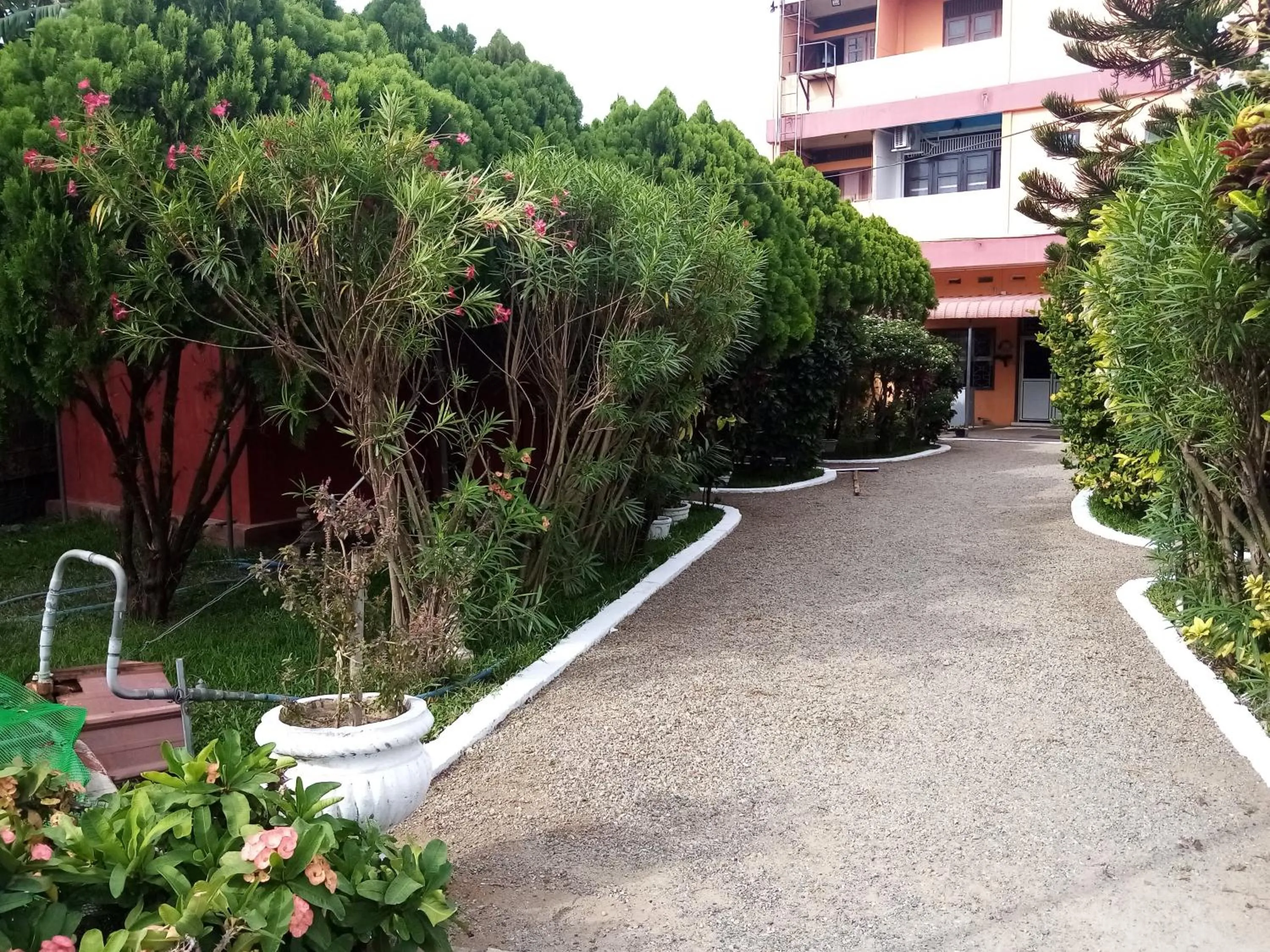 AKR Hotel Kilinochchi