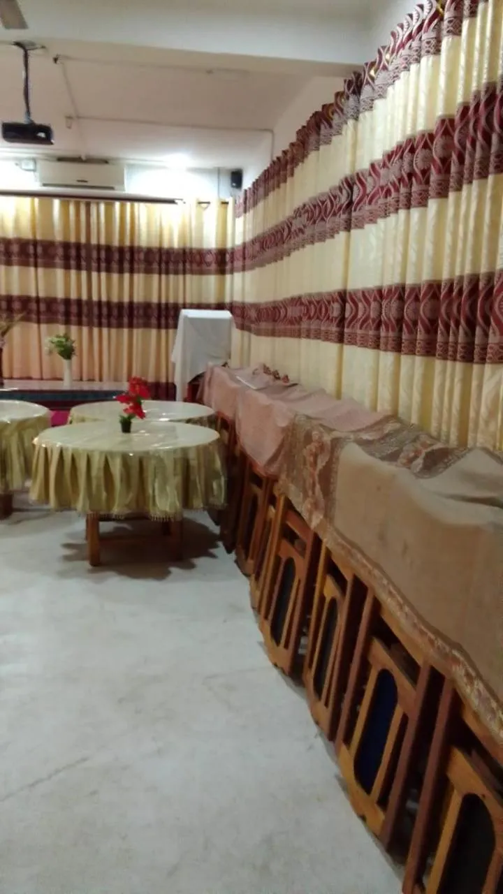 AKR Hotel Kilinochchi