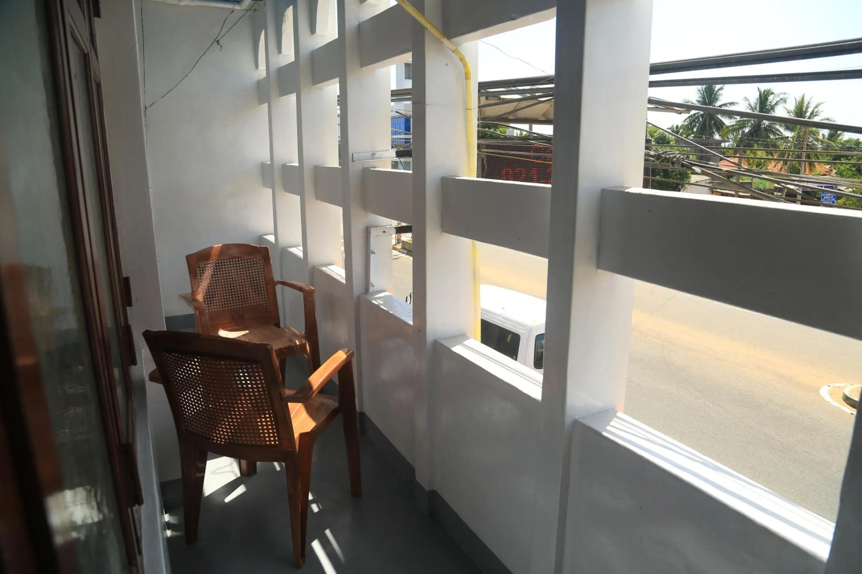 AKR Hotel Kilinochchi