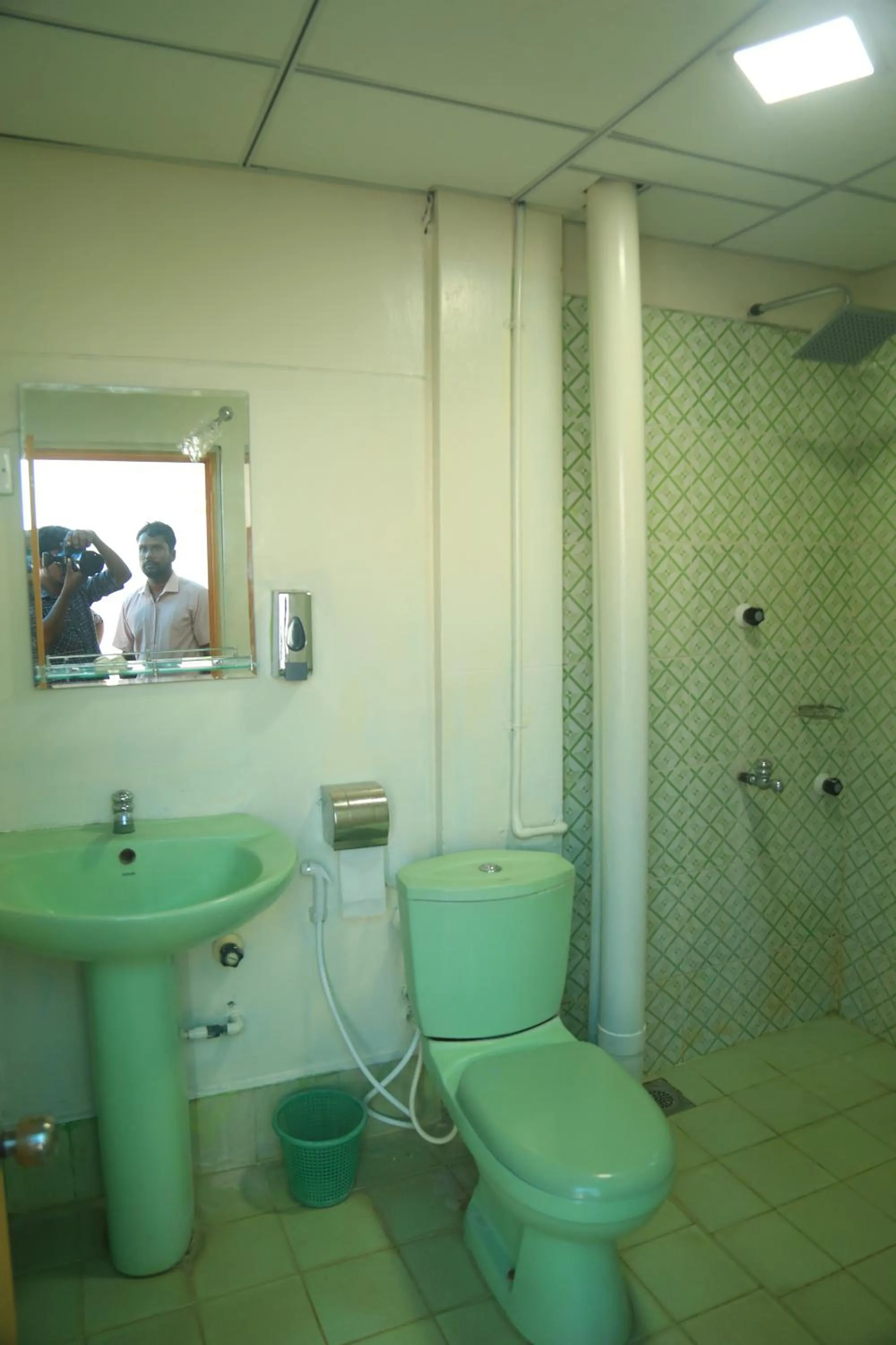 AKR Hotel Kilinochchi