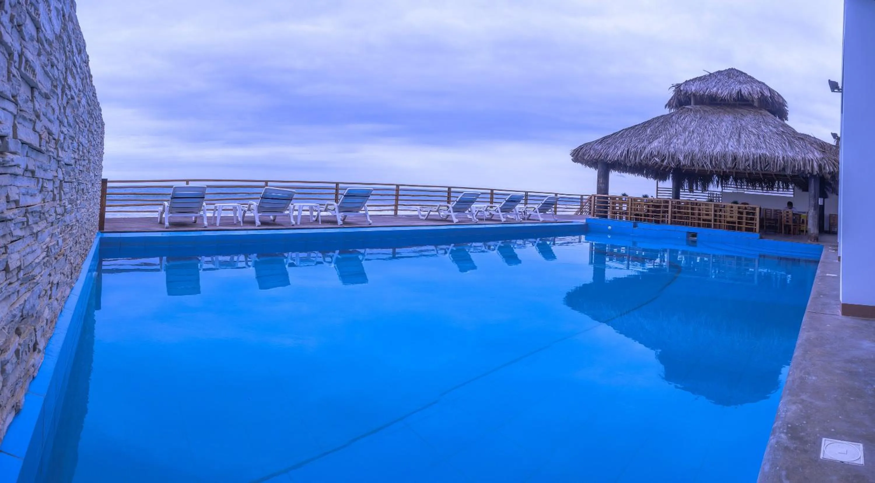 Swimming pool in Akas Hotel Apartamentos