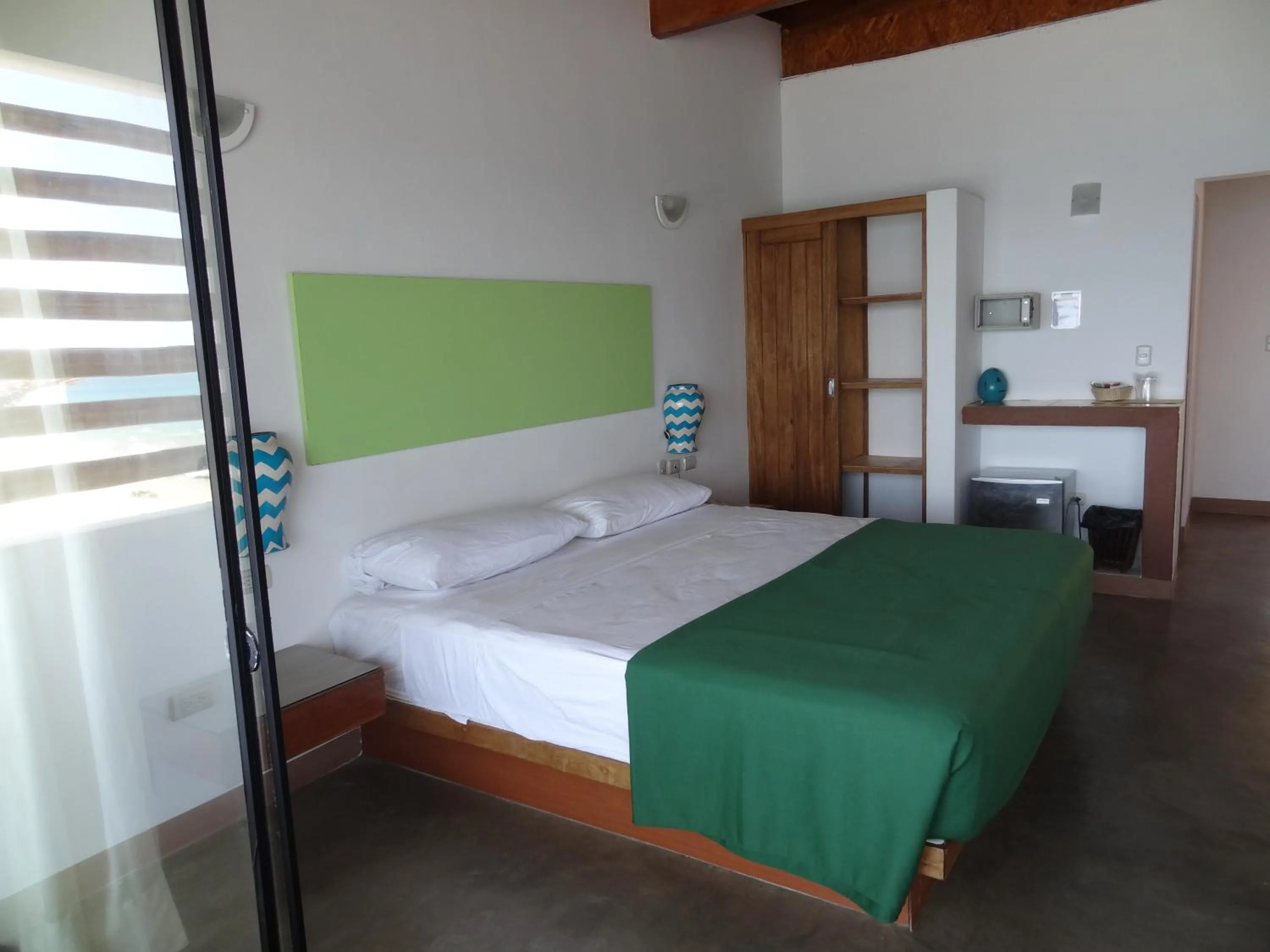 Photo of the whole room, Bed in Akas Hotel Apartamentos