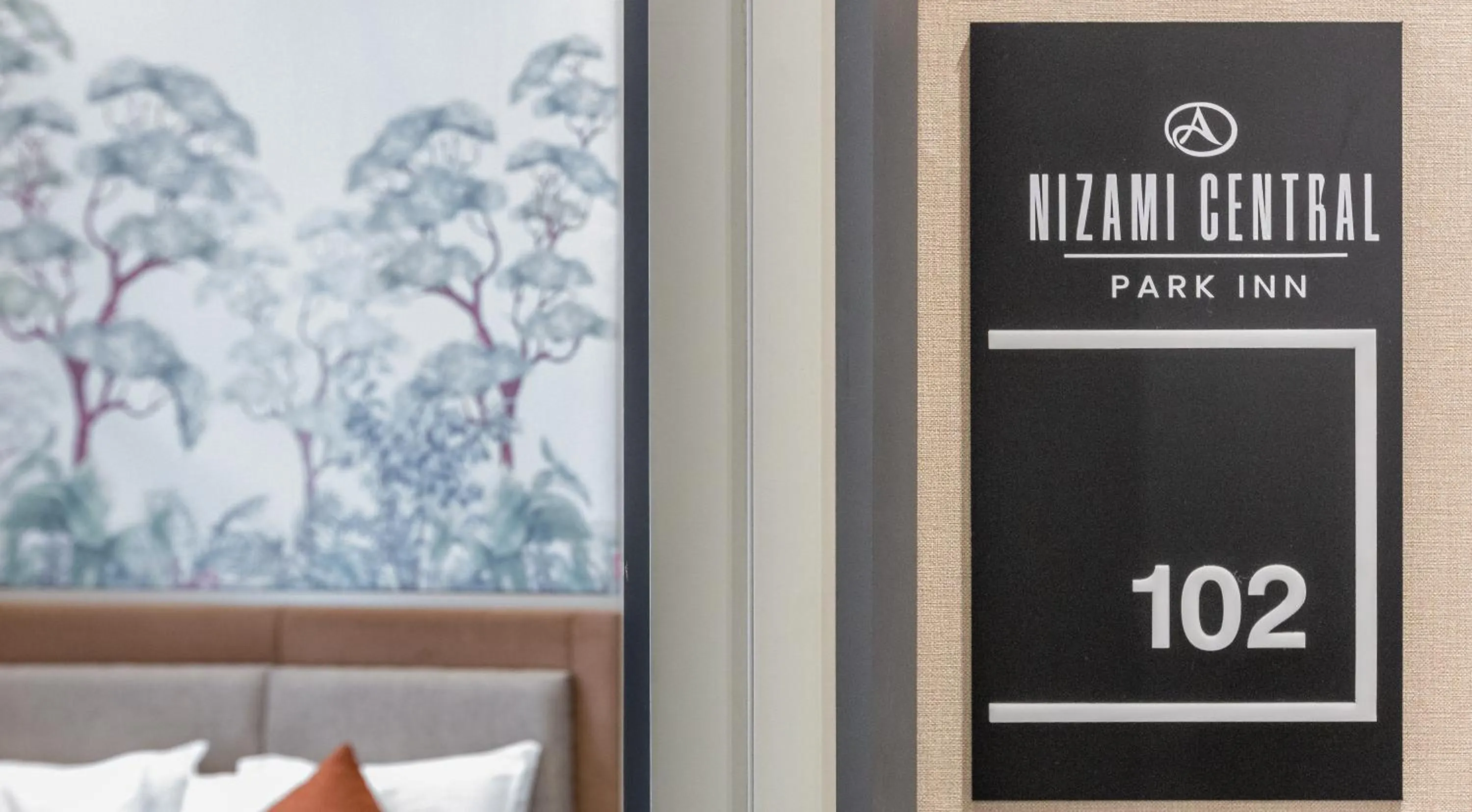 Nizami Central Park Hotel