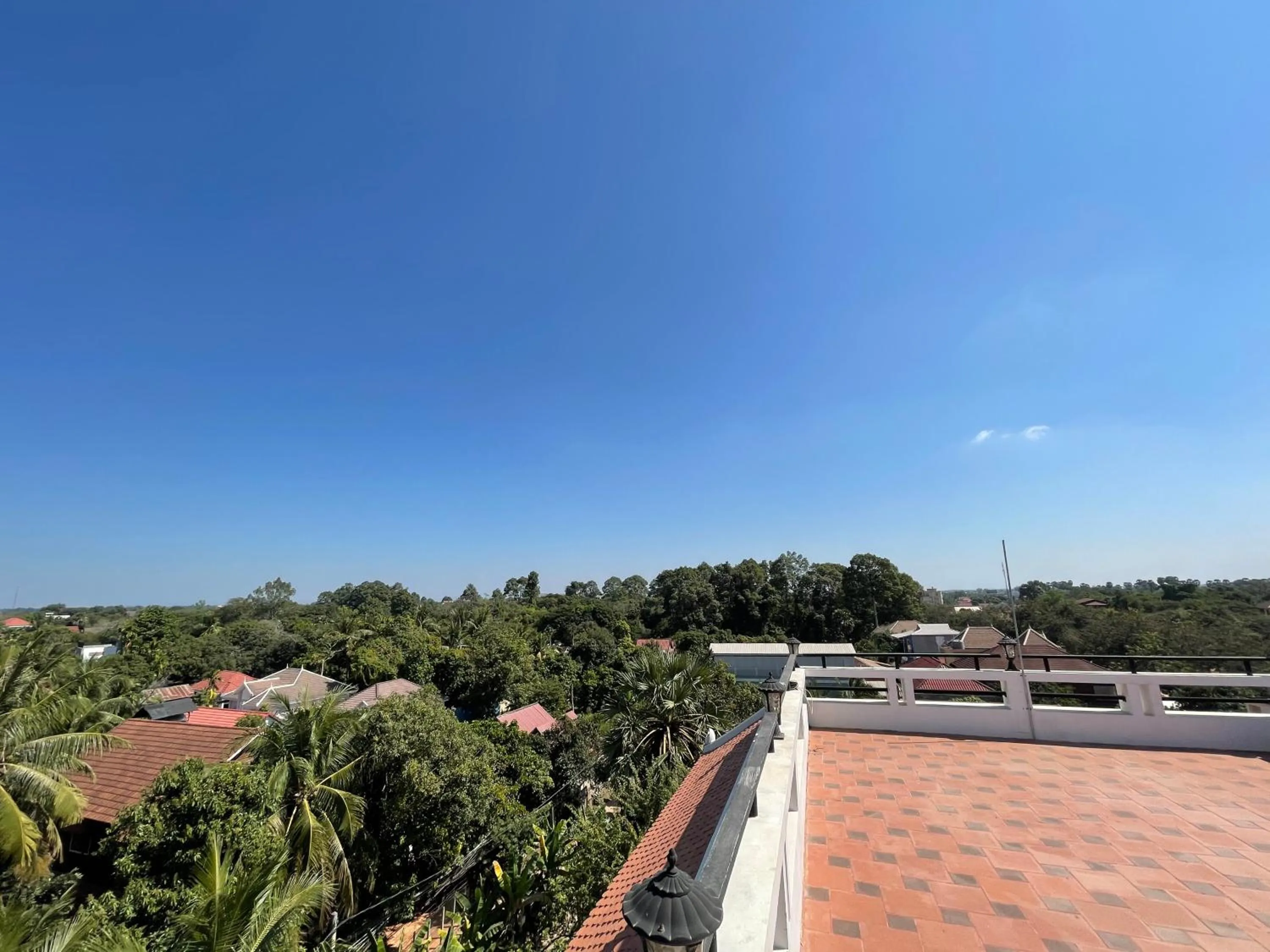 Property building in Mealy Villa