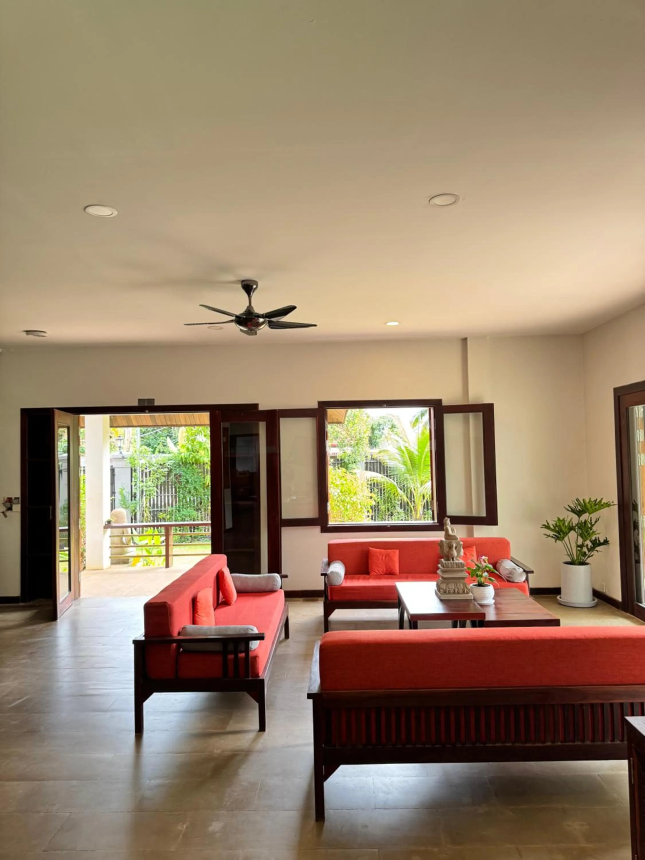 Living room in Mealy Villa